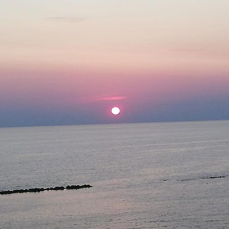 La Terrazza Di Nerone Apartman Anzio Kültér fotó