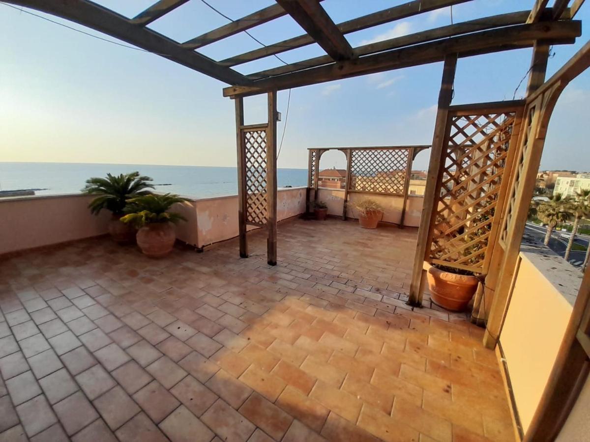 La Terrazza Di Nerone Apartman Anzio Kültér fotó